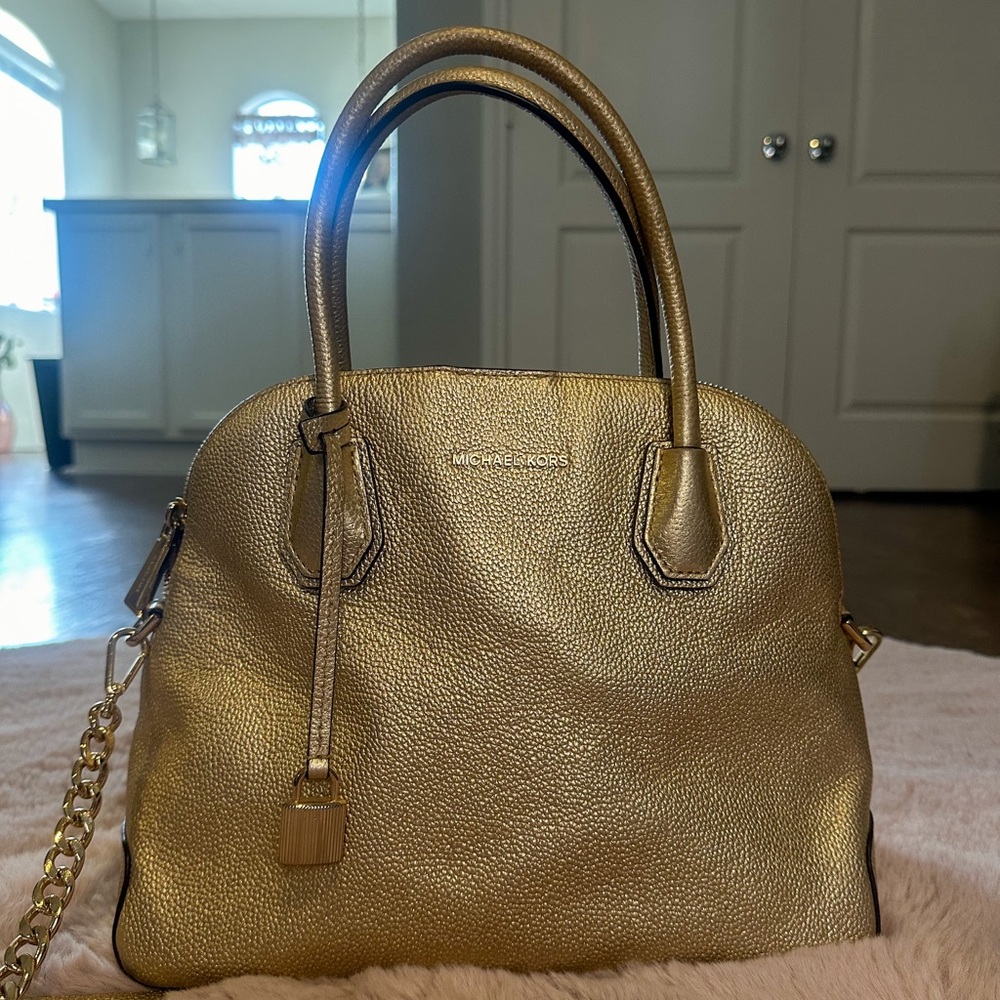 Gold Micheal Kors bag